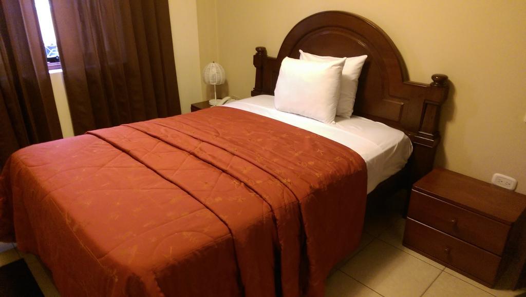 Hotel Presidente 特鲁希略 外观 照片